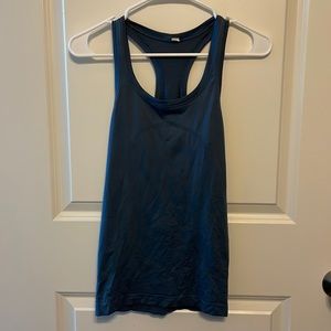 Lululemon blue tank